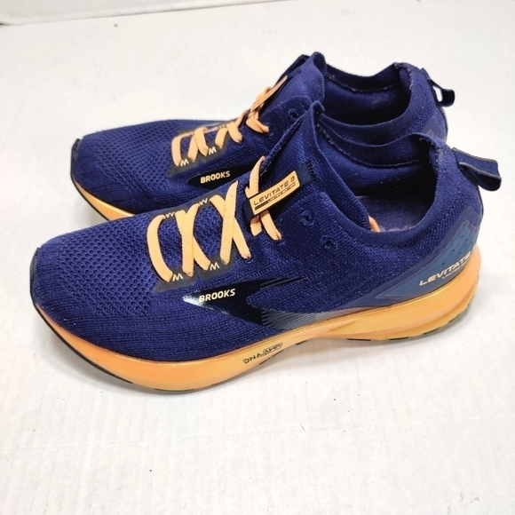Women's Brooks Levitate 3  Majolical/Cantaloupe Running Sneakers Women Shoes 10M - Picture 1 of 10